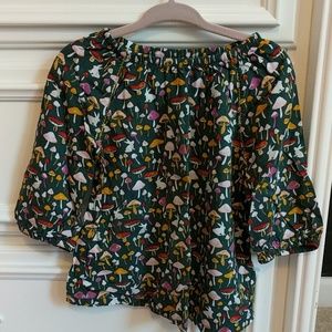 Girls Oshkosh shirt.